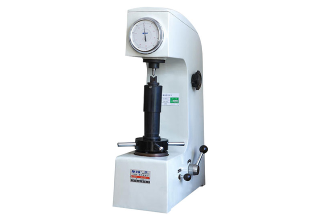 Rockwell-Hardness-Tester